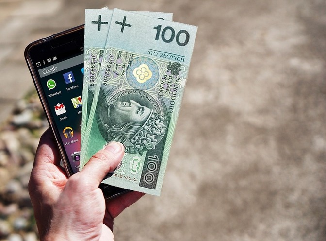 na co uważać przy korzystaniu z SMS Premium?